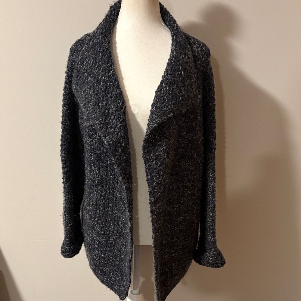 Eileen Fisher Wool Mohair Blend Gray Knit Open Front Cardigan. Size Medium